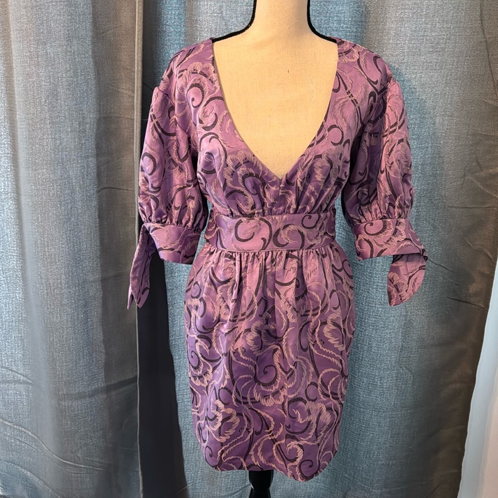 Cinq á Sept brocade dress with waist tie size 4